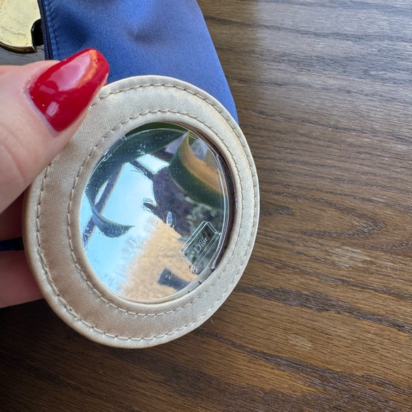 Dior Blue Travel Bag. (only come with pouch not the tube ) - Picture 7 of 11